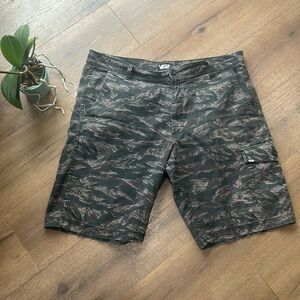 Vans Men's Cargo Shorts - Camouflage